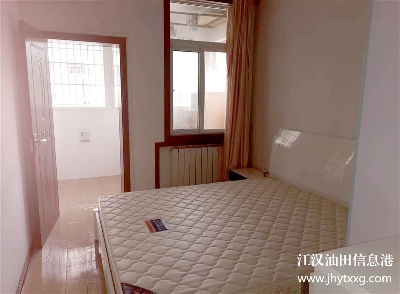 出租电讯小区65平二楼拎包入住