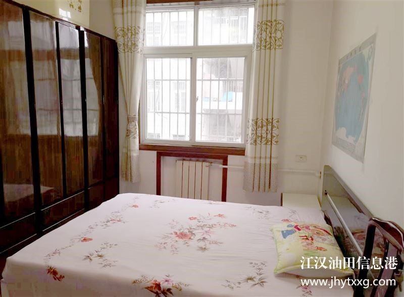 出租电讯小区65平二楼拎包入住