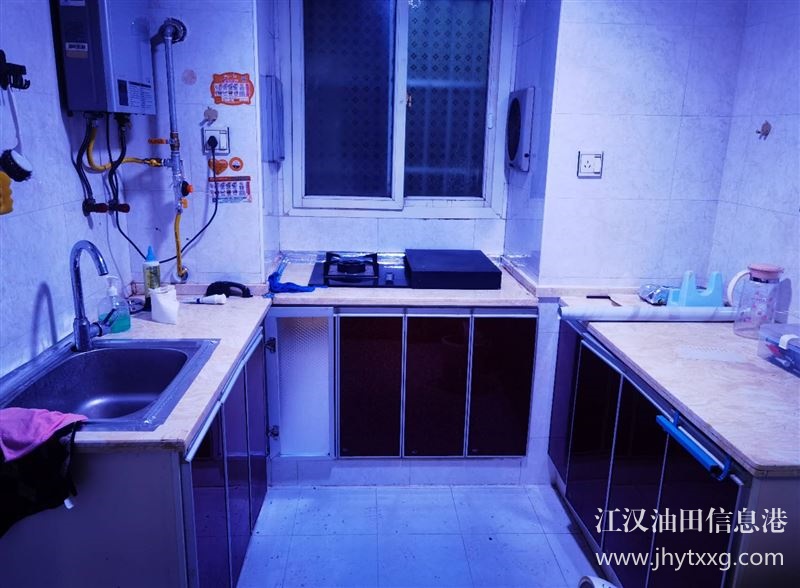 出租或者出售江钻小区二楼住房