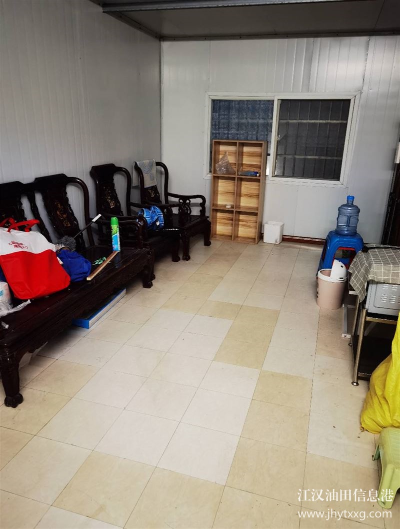 出租或者出售江钻小区二楼住房