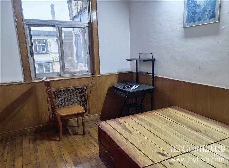 出售实验小学68栋   11.5万元