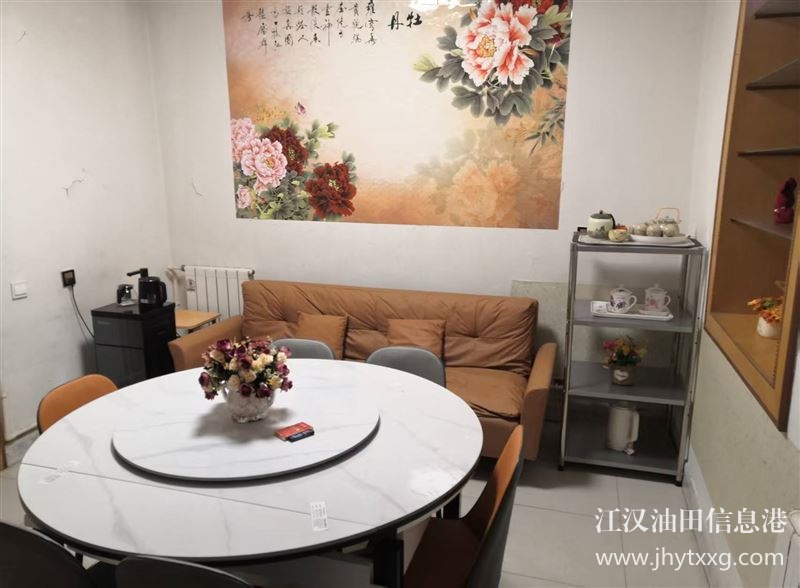 广华江钻二楼两室一厅随时看房拎包入住