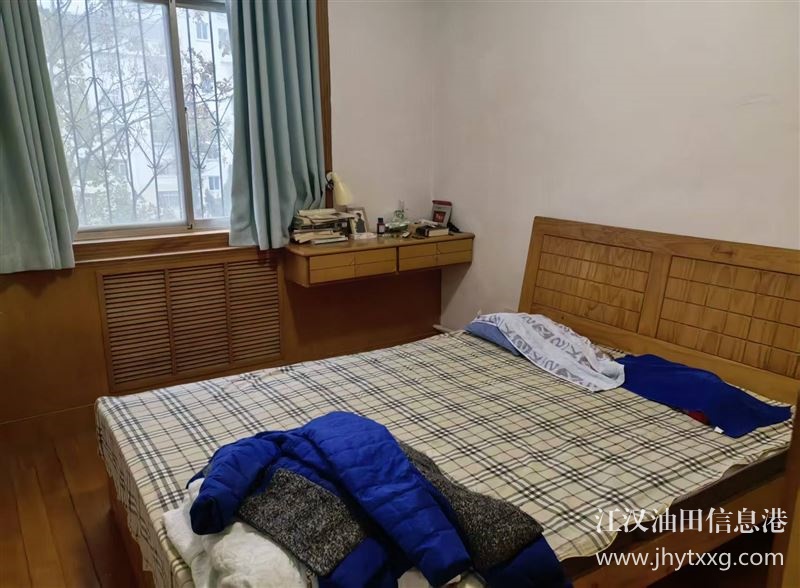 出售科苑小区  89平方米  售价32万